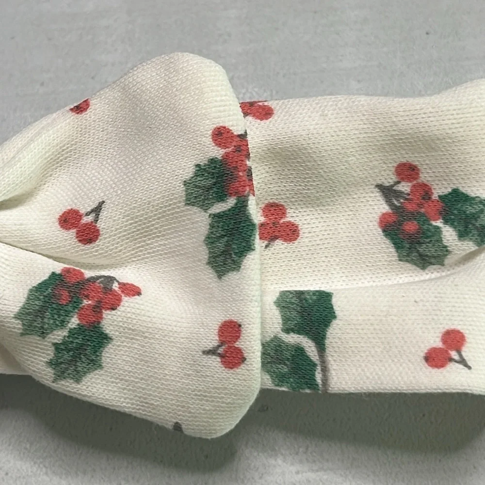 Infant Headband With The Holly Plant